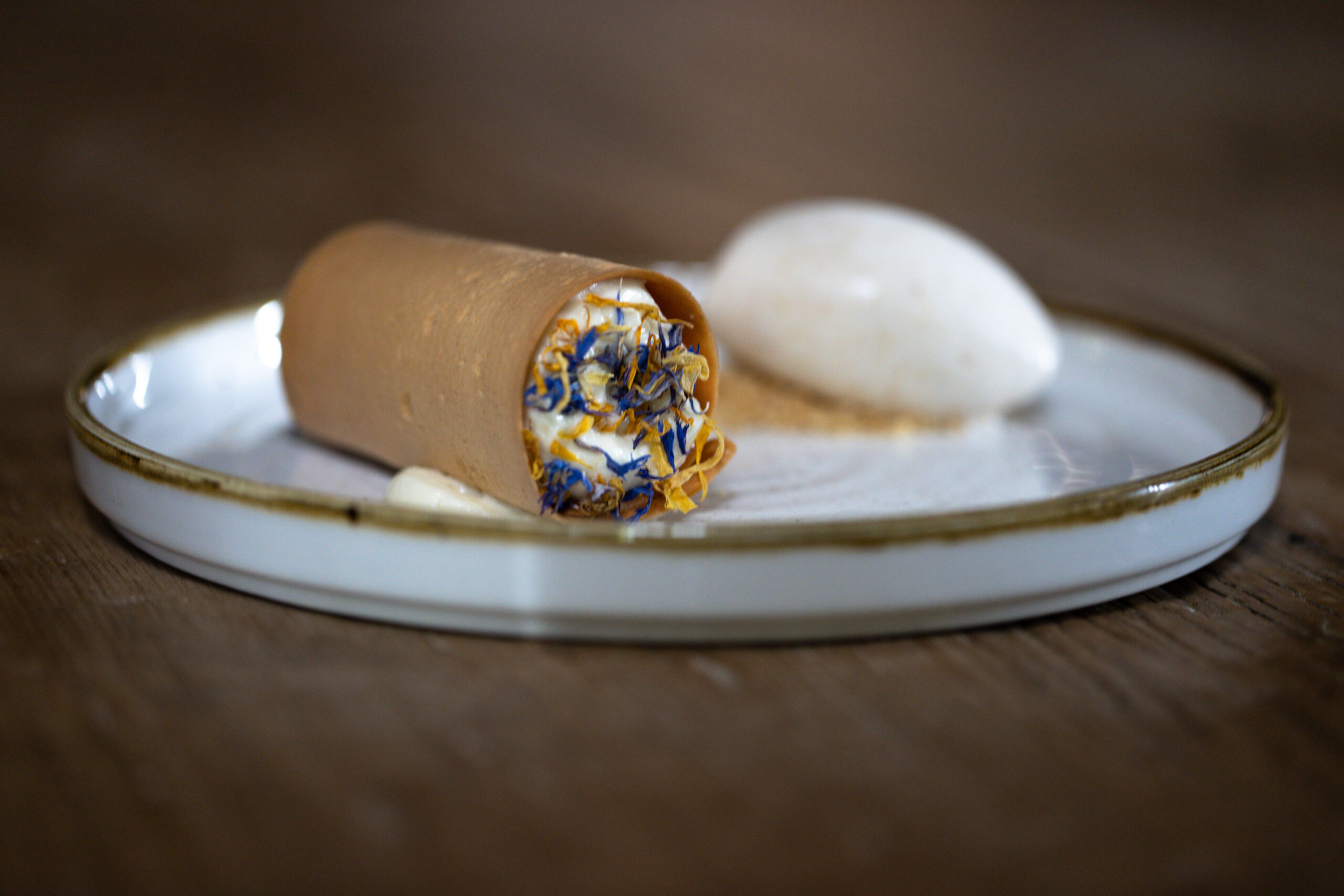 Restaurantes molino de alcuneza restaurante postre tubo miel de la alcarria